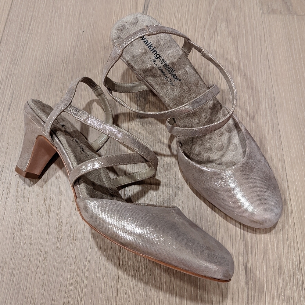 Walking Cradles Women's Gold Heels